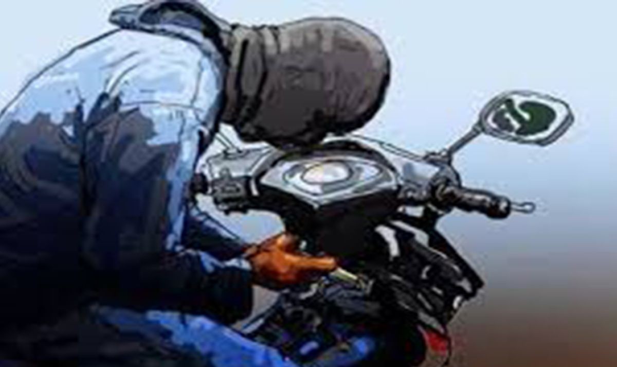 Woman arrested for motorcycle theft in Pasar Rebo
