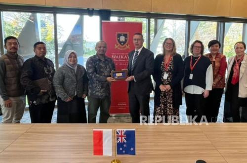 UMS Explores International Collaboration with New Zealand's University of Waikato