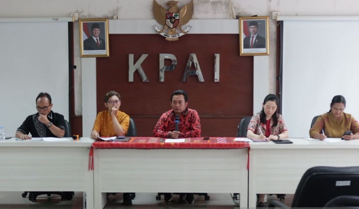 Government urged to establish system to protect santri from sexual violence