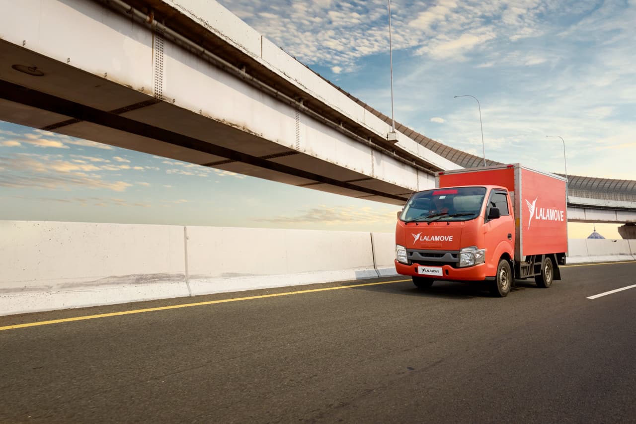 Long-Distance Delivery Services Boost Business Operational Efficiency