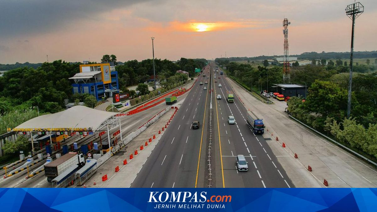 Holiday traffic dominates Trans-Jawa routes