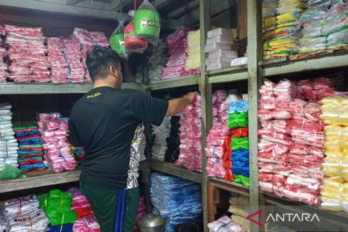Polystyrene remains difficult to replace in industry