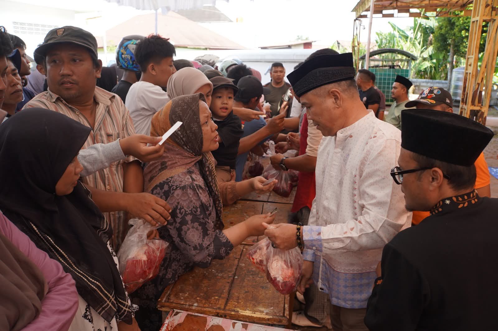 1,170 sacrificial meat vouchers distributed as Padang Panjang prioritises disaster-affected residents
