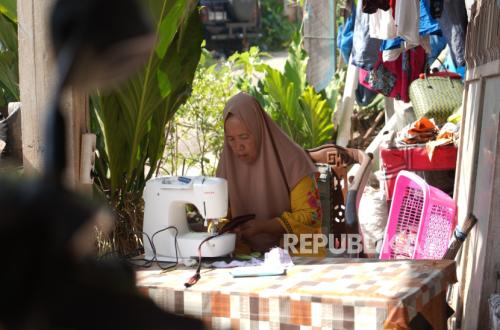 PTBA Empowers Women Trainees for Economic Independence