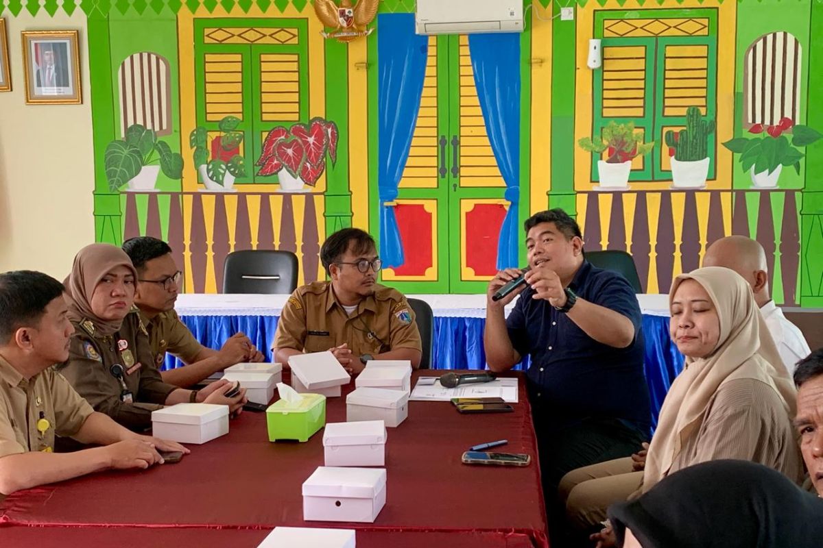 Jakarta Information Commission highlights key instruments for village-level public information services