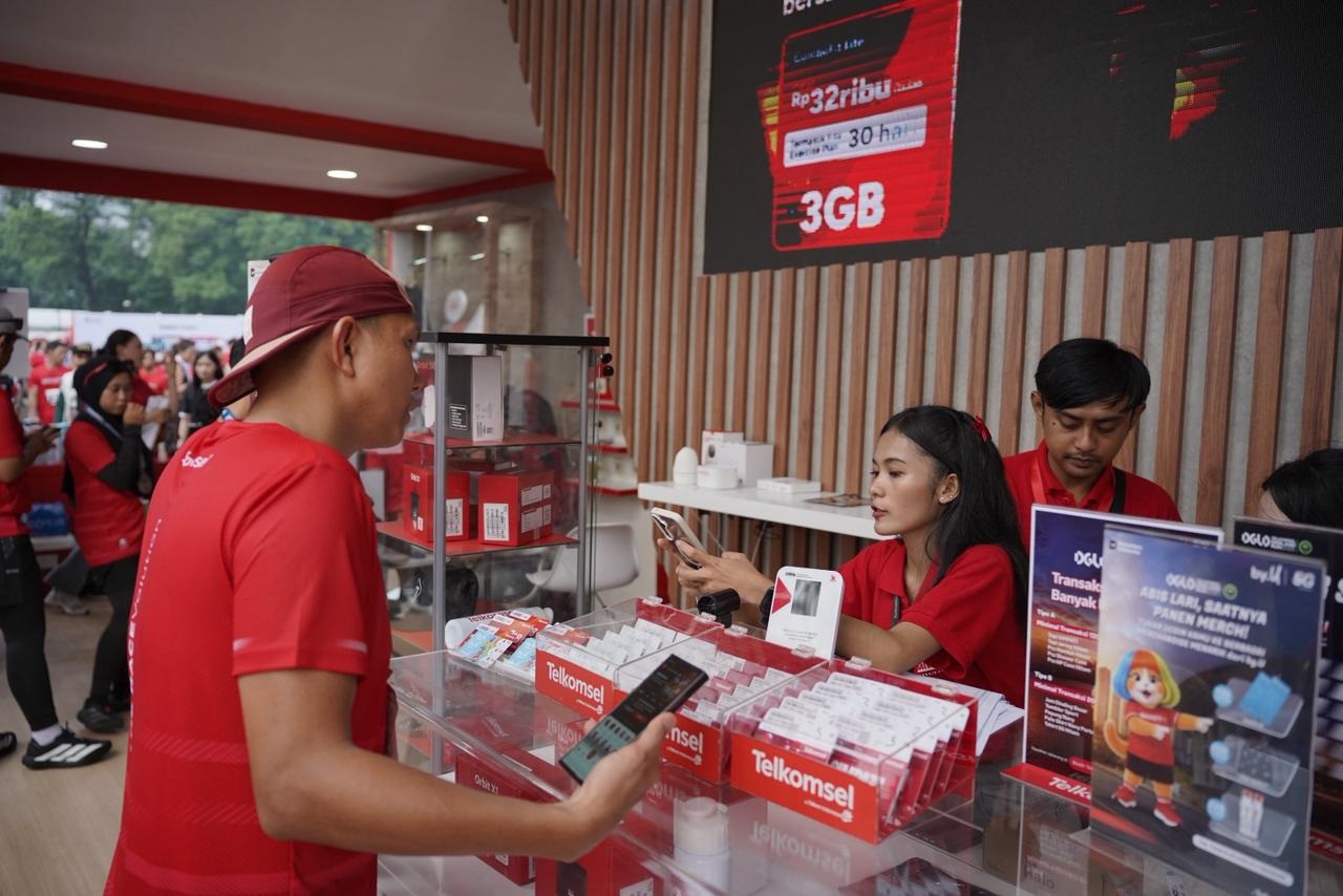 Telkomsel Affirms 'Serving with All Heart' Commitment on 31st Anniversary