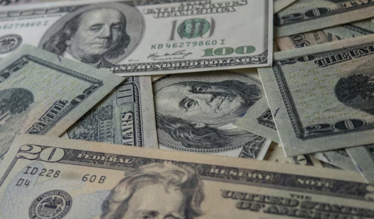 US dollar weakens after reports of US-Iran ceasefire agreement
