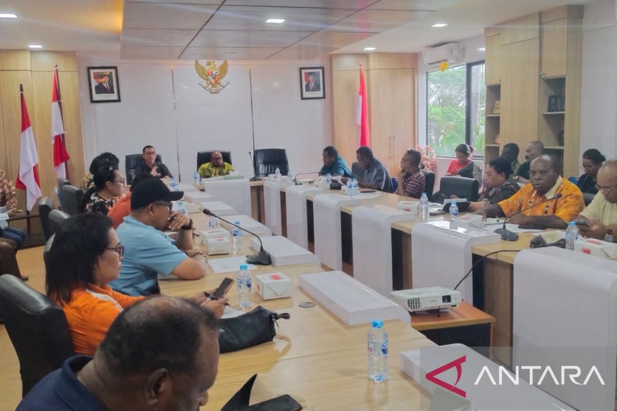 Health Minister to Attend Sorong Meeting on TB Elimination Across Papua