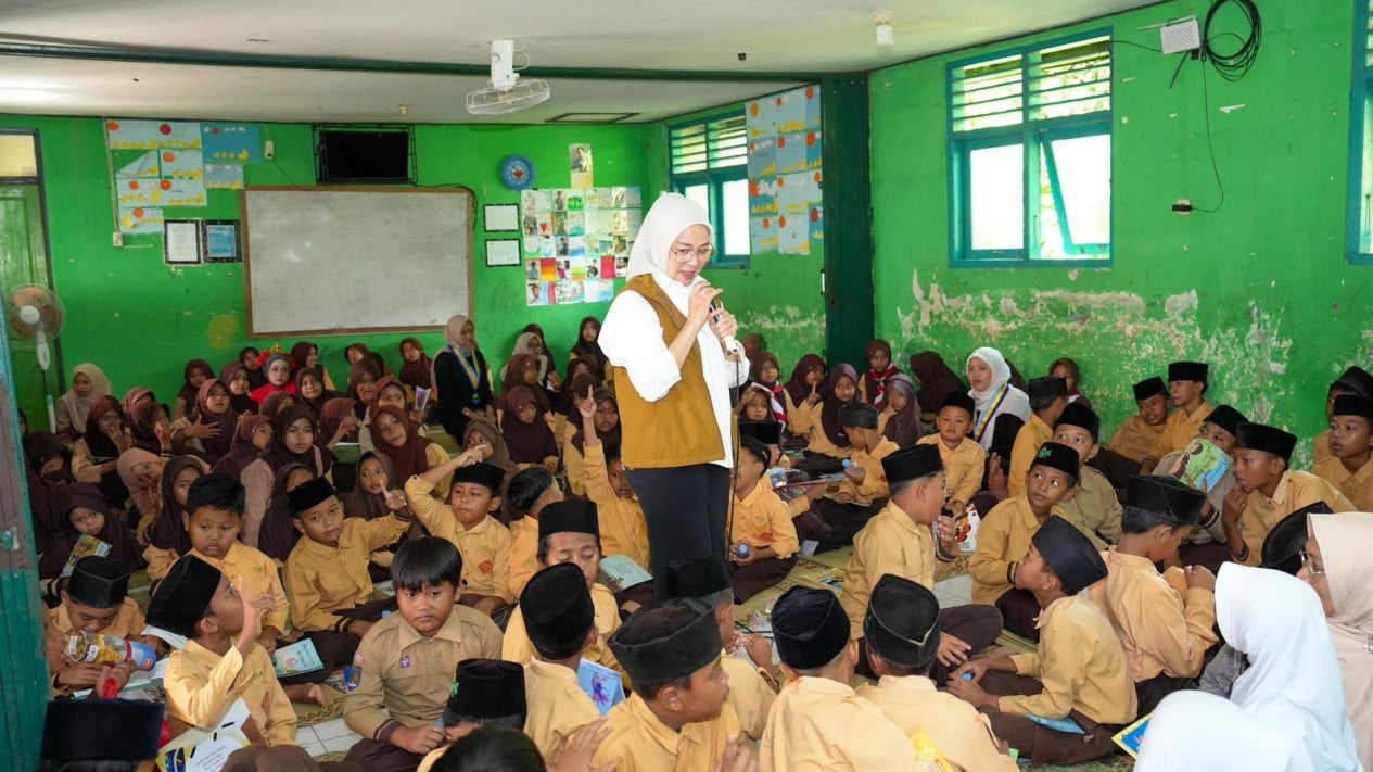 Rustini Muhaimin Promotes Early Literacy and Numeracy: A Future Investment