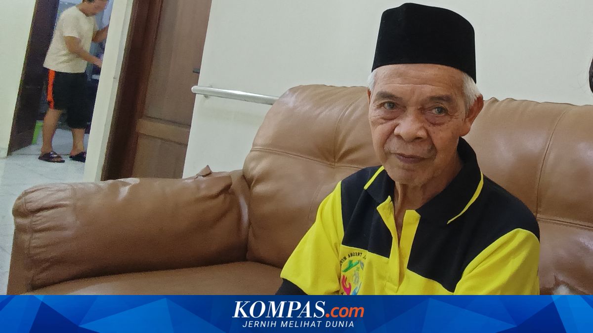 Slamet Finds Comfort and Peace in Old Age After 20 Years in Care Home
