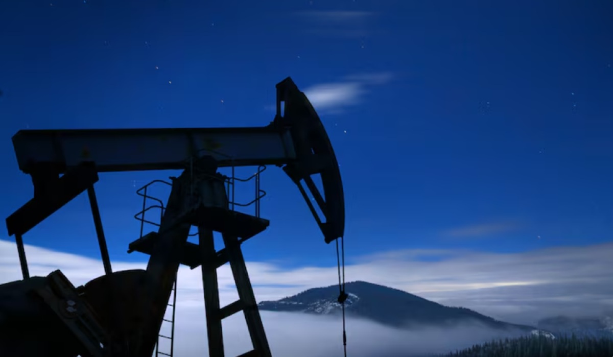 Global Oil Prices Plunge as US-Iran Peace Talks Bring Relief
