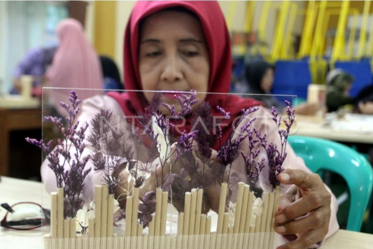 Ministry of Health: 'Functional Longevity' Demonstrates Shift in Aging Perception