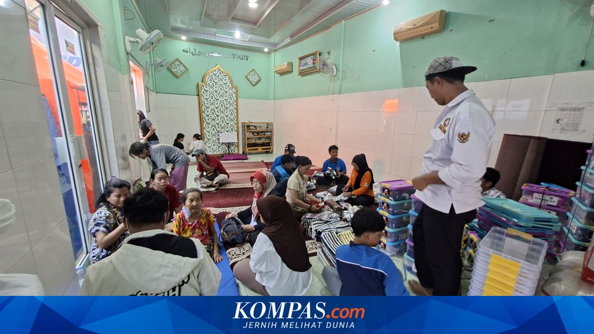 Heart-wrenching Tambora fire victim must continue regular dialysis after home destroyed