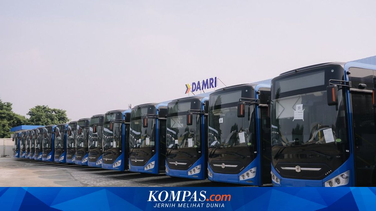 DAMRI Confirms 316 Electric Buses Operational in Jakarta