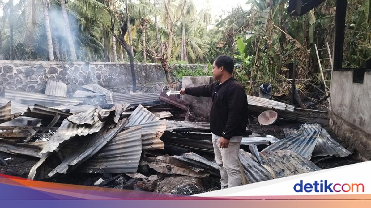 Two houses in North Lombok burn down due to suspected electrical short circuit