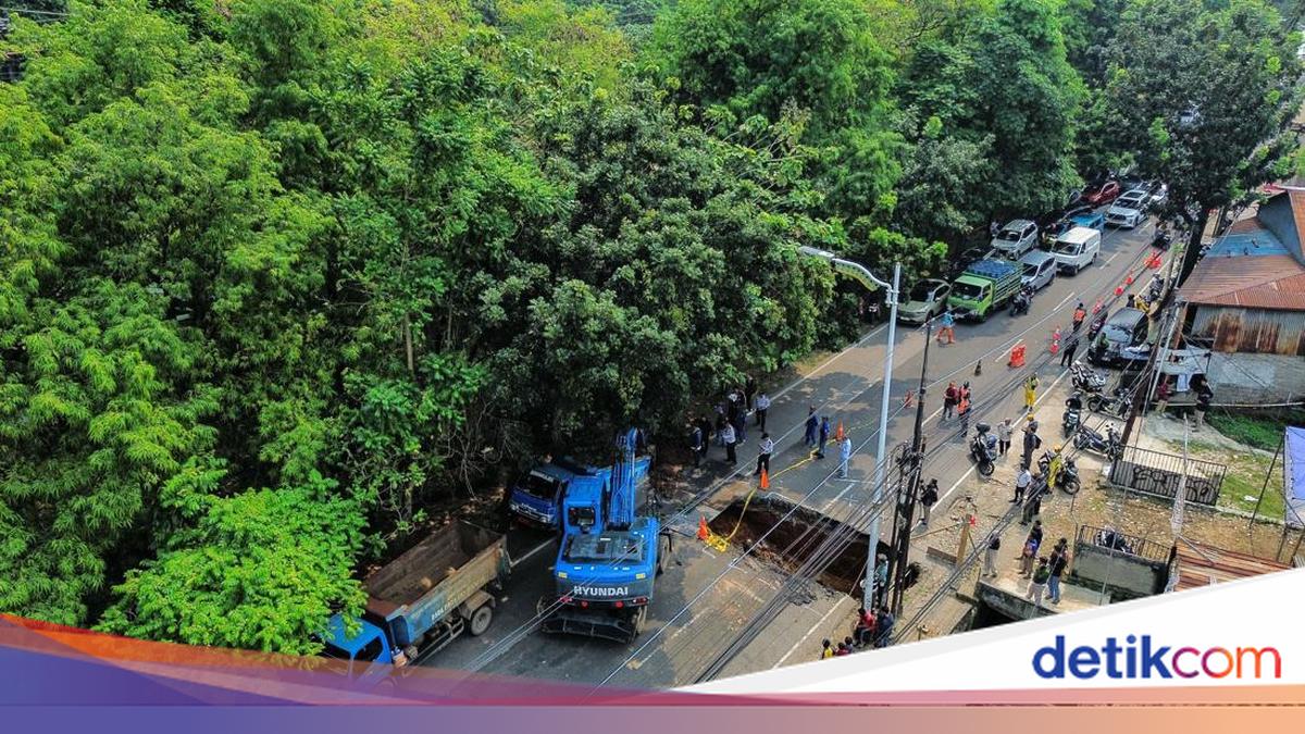 Lenteng Agung Road Collapse Prompts DKI Jakarta to Anticipate Sinkholes Elsewhere