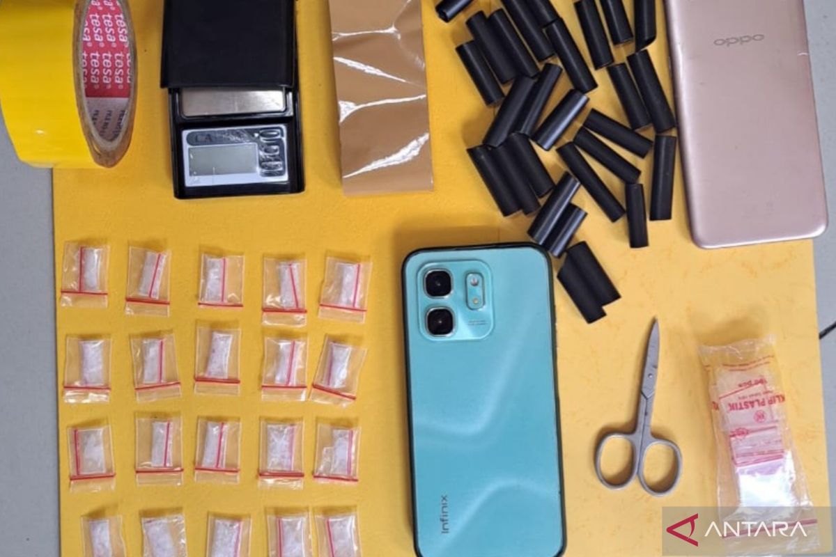 Bekasi Regency Civil Servant Arrested for Drug Possession