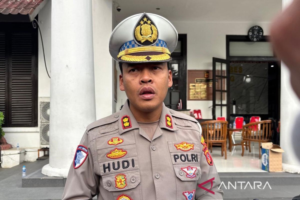 Police: 90,000 vehicles entering Bandung ahead of long holiday