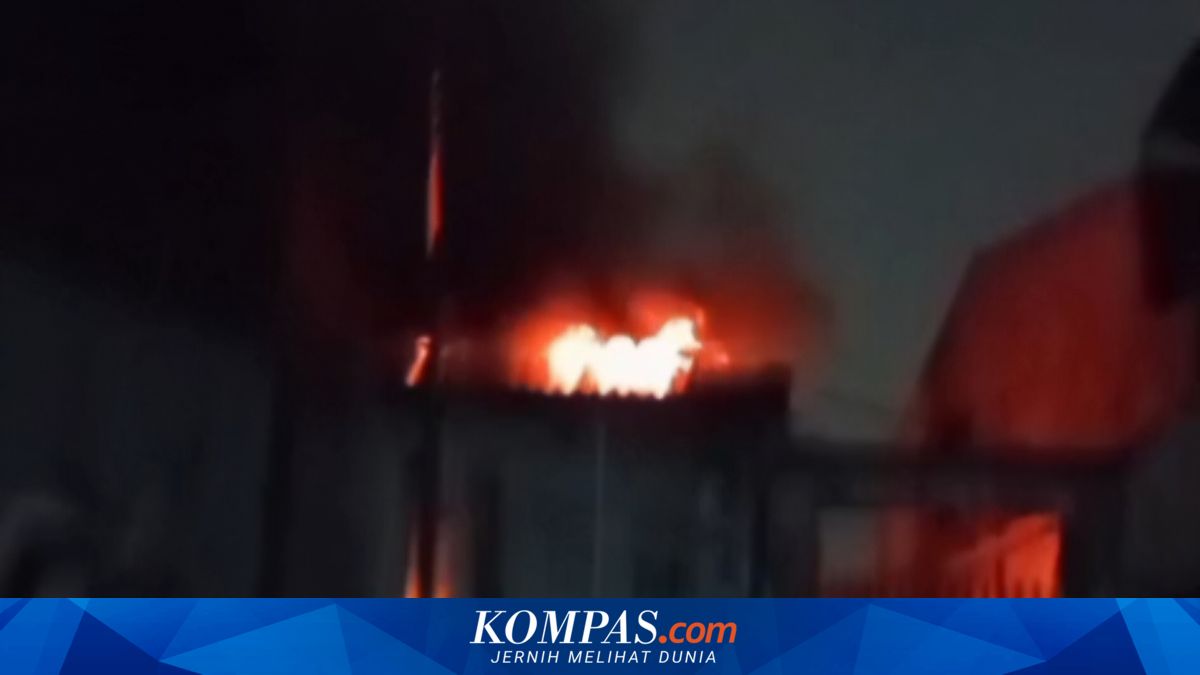 Fire reignites at Tambora, West Jakarta site as fire service extinguishes blaze