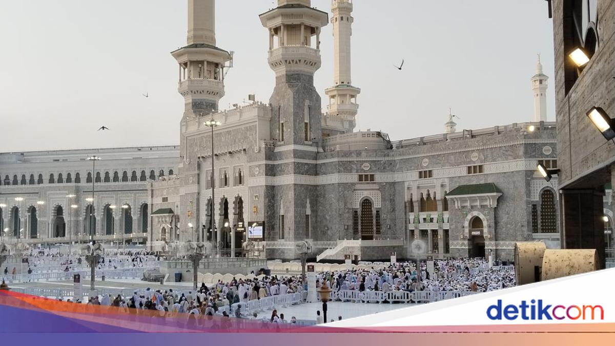 Joko's Umrah Plans for In-Laws Thwarted by Hanania Travel Scam