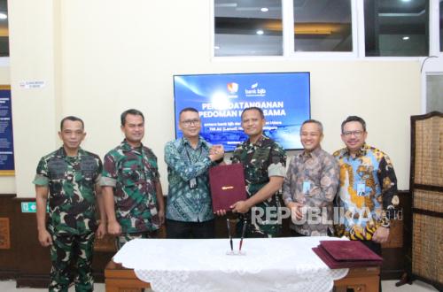 Bank bjb Enhances Banking Services Through Collaboration with Husein Sastranegara Air Base