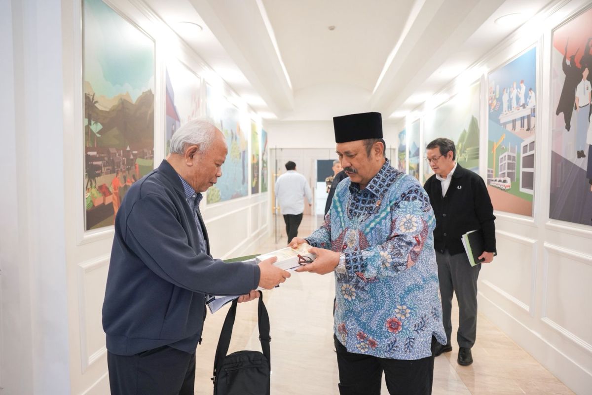 Head of Bappenas says palm oil downstreaming must focus on innovative products