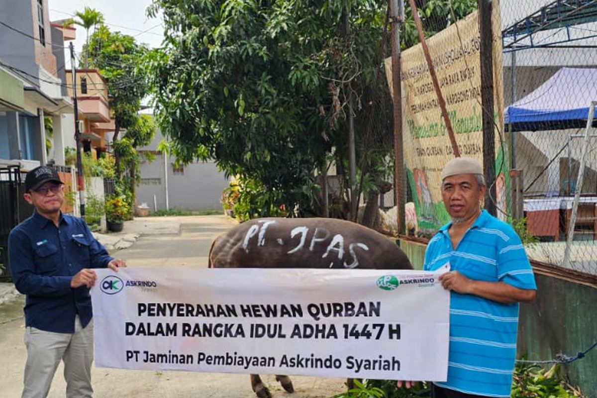 Askrindo Syariah distributes 39 sacrificial animals for Eid al-Adha 1447H