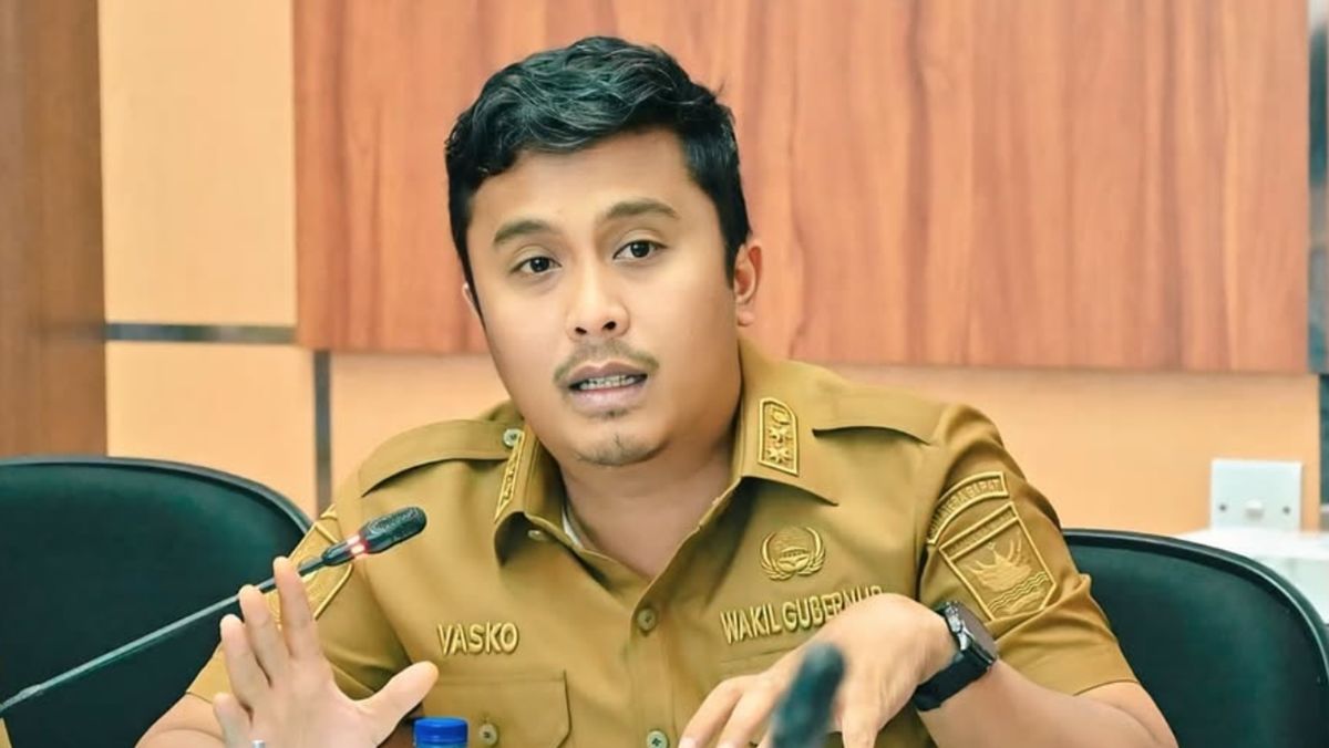 West Sumatra Deputy Governor Vasco's Sharp Retort to Abu Janda on 'Barbar' Claim