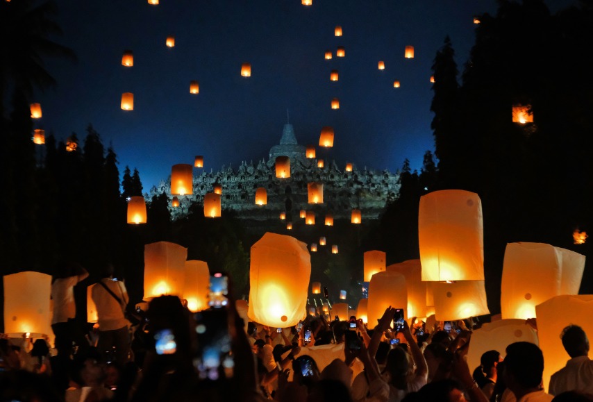 2026 Borobudur Vesak Lantern Festival: Schedule, Ticket Prices, and History