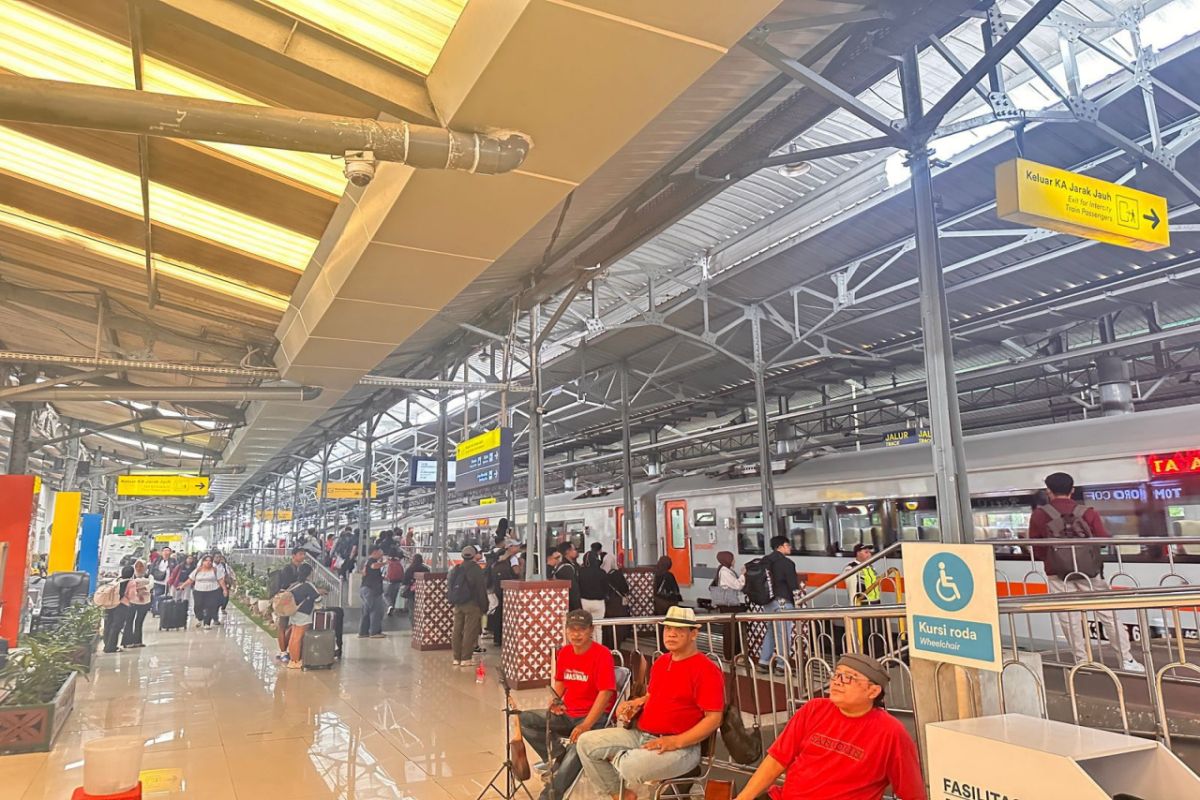 Daop 6 Yogyakarta records 42,692 passenger surge on rail services