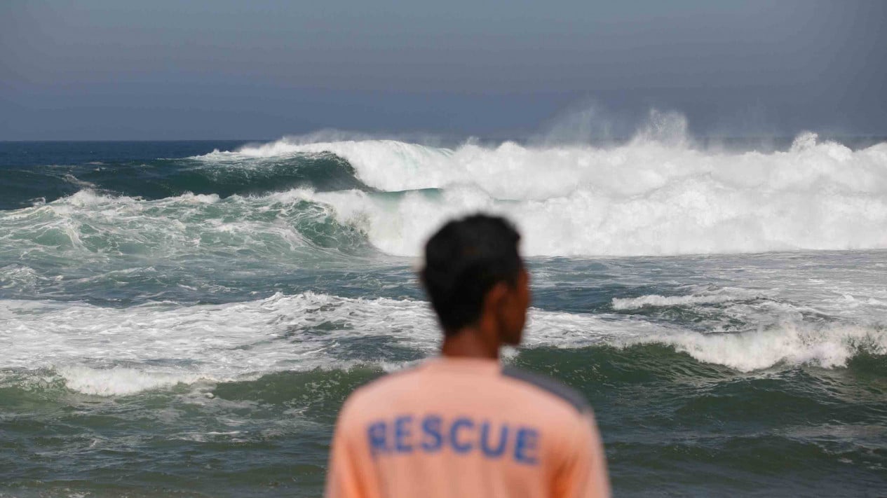 BMKG: High Waves Up to 4 Metres Expected in Indonesian Waters Early June