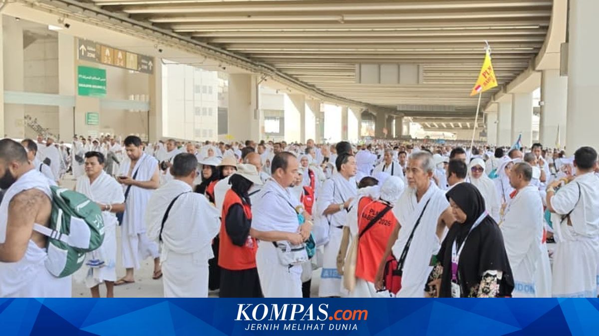 Hajj Pilgrims Begin Movement from Mina to Hotels in Mecca
