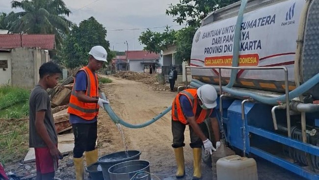 Warning: Four Indonesian Regions Face Clean Water Crisis