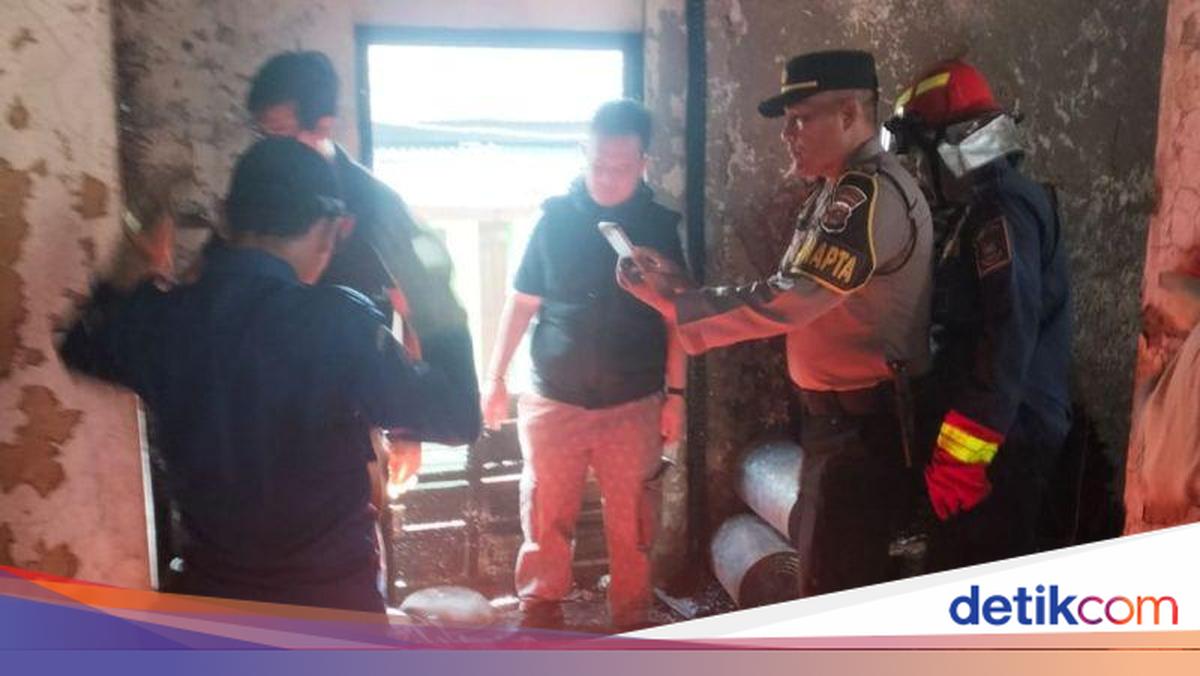 Workshop fire in Cikupa, Tangerang leaves one dead trapped in toilet