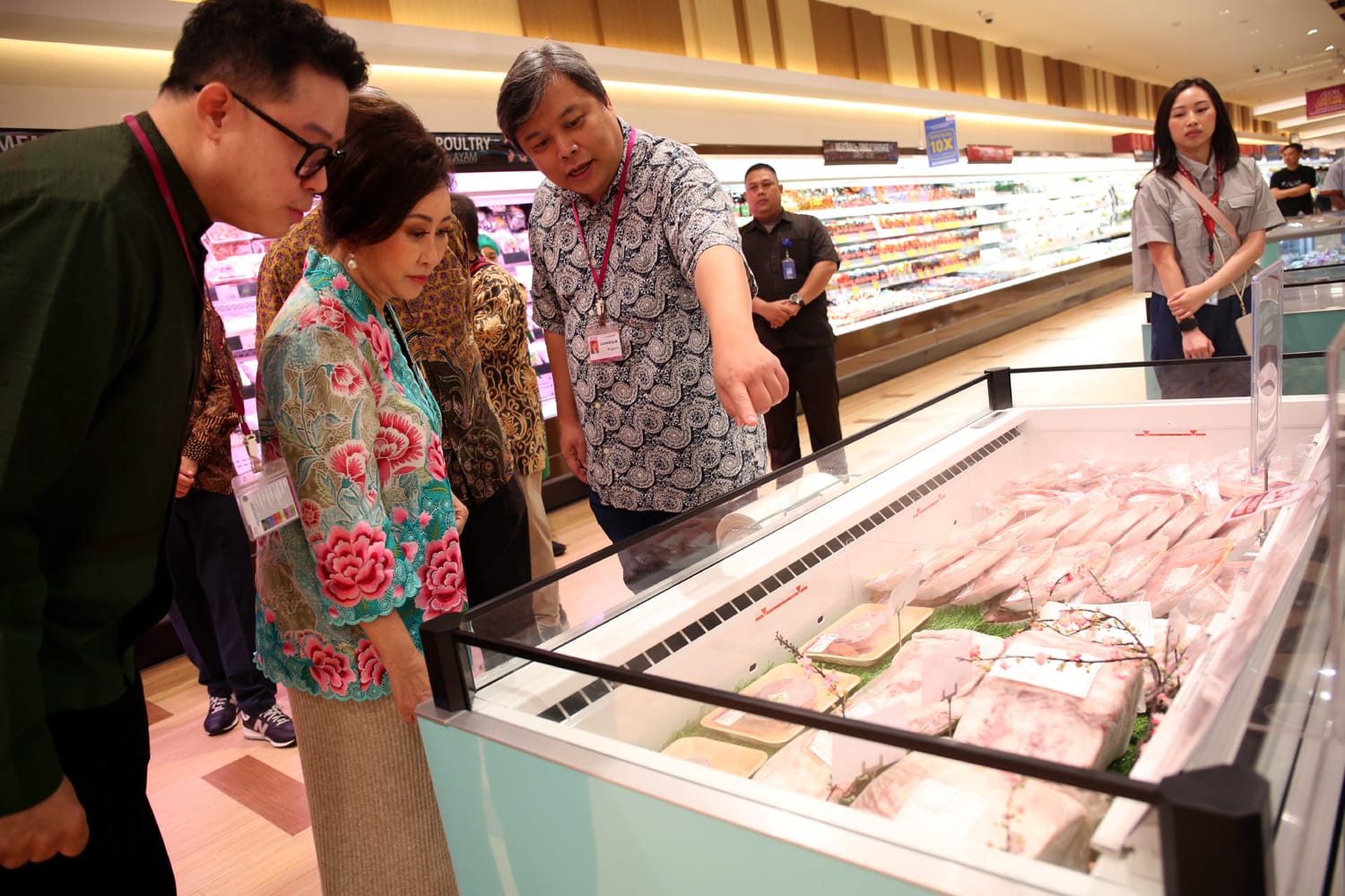 Shopping and Family Time: A Retail Magnet