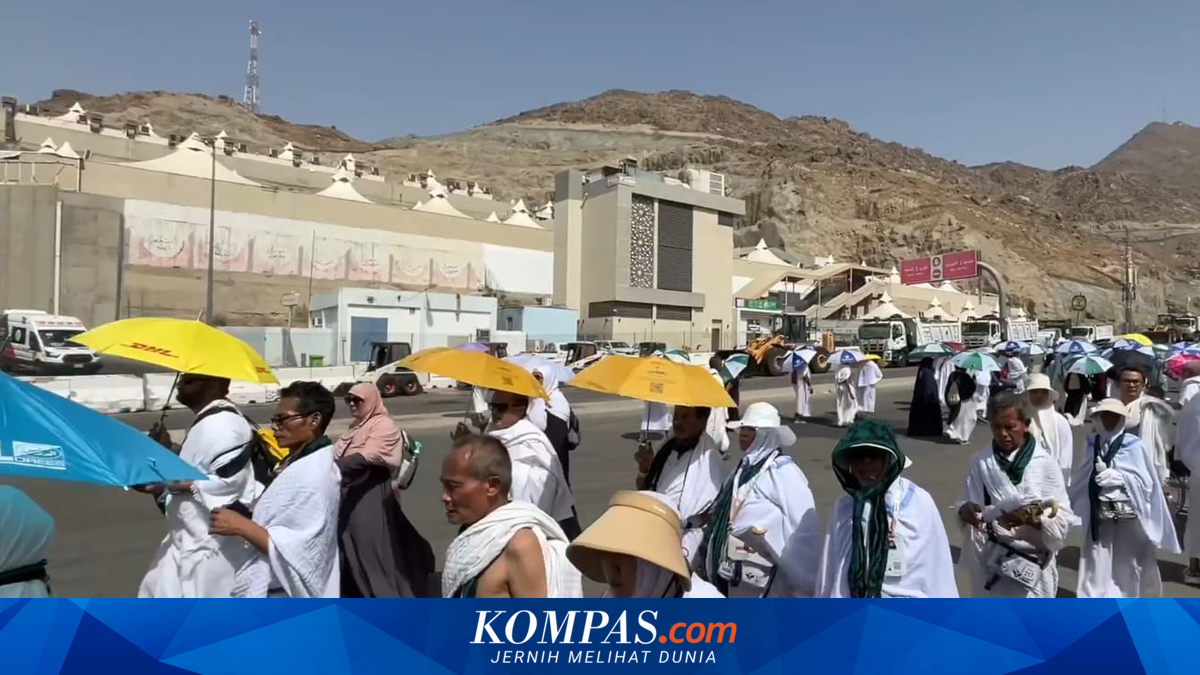 Indonesian Hajj Pilgrims Begin Return to Indonesia Tomorrow