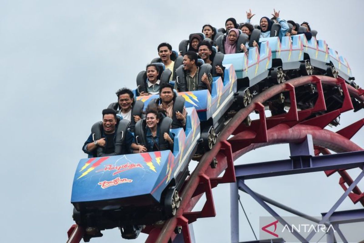 Top Stories: Free Ancol Entry and Rp61.25 Trillion Deal with France