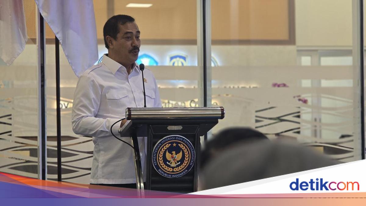 1,052 prisoners and juvenile inmates granted special remission and sentence reduction for Waisak