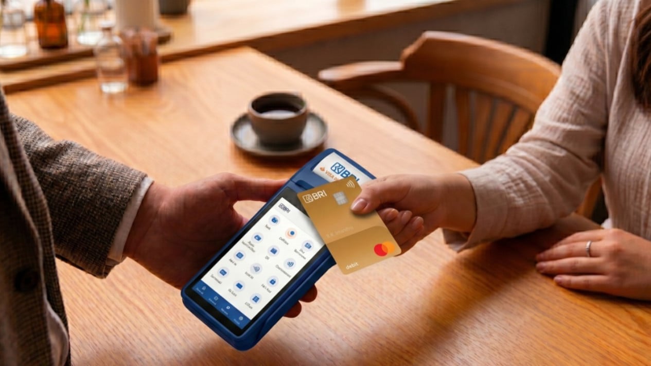 Enjoy Cashback Offers and Explore the World Without Limits by Upgrading to BRI Debit Contactless Mastercard