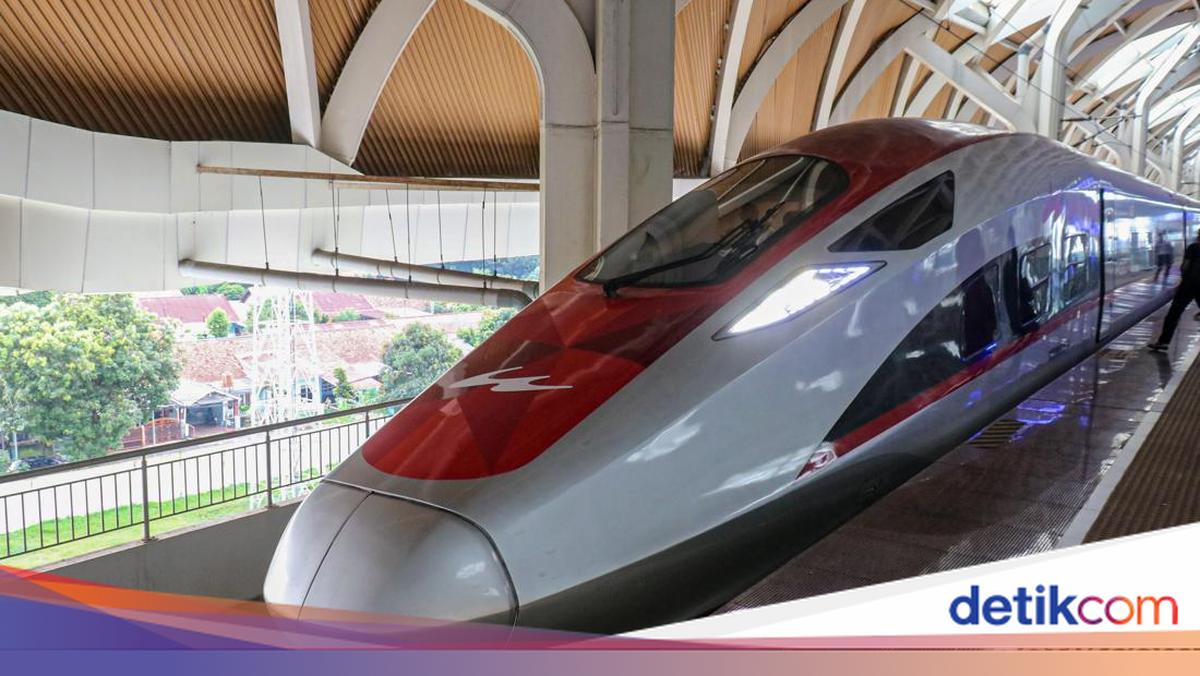 Long Weekend Return Flow Sees 50% of Whoosh Passengers Returning to Jakarta