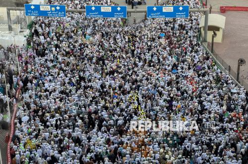 Indonesian Hajj Pilgrims Complete Mina Activities, Perform Tawaf Ifadhah