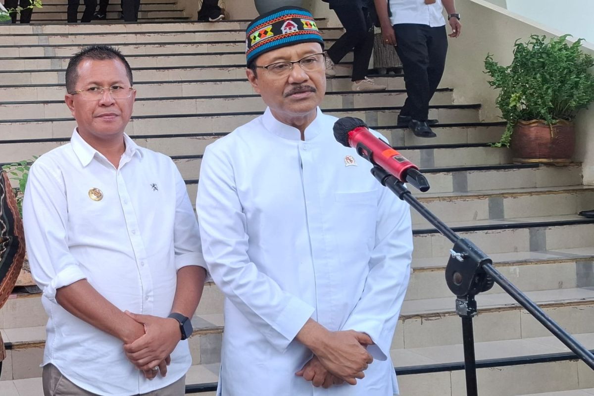 Social Affairs Minister says Kupang SR building 75% complete