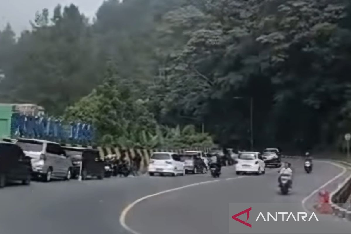Cianjur Police Redirect Drivers to Jonggol-Sukabumi Alternative Route