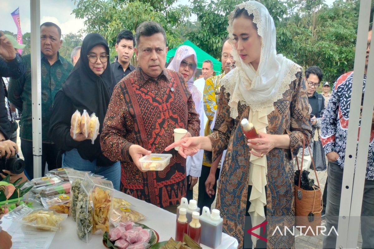 Ministry, BPJPH speed up halal certification in 1,500 tourism villages