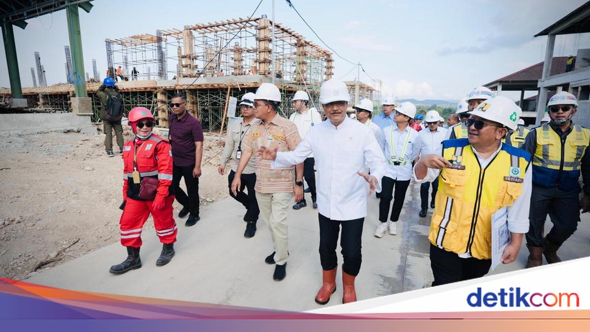 Social Affairs Minister Inspects Kupang Permanent People's School Construction: Progress Reaches 75%