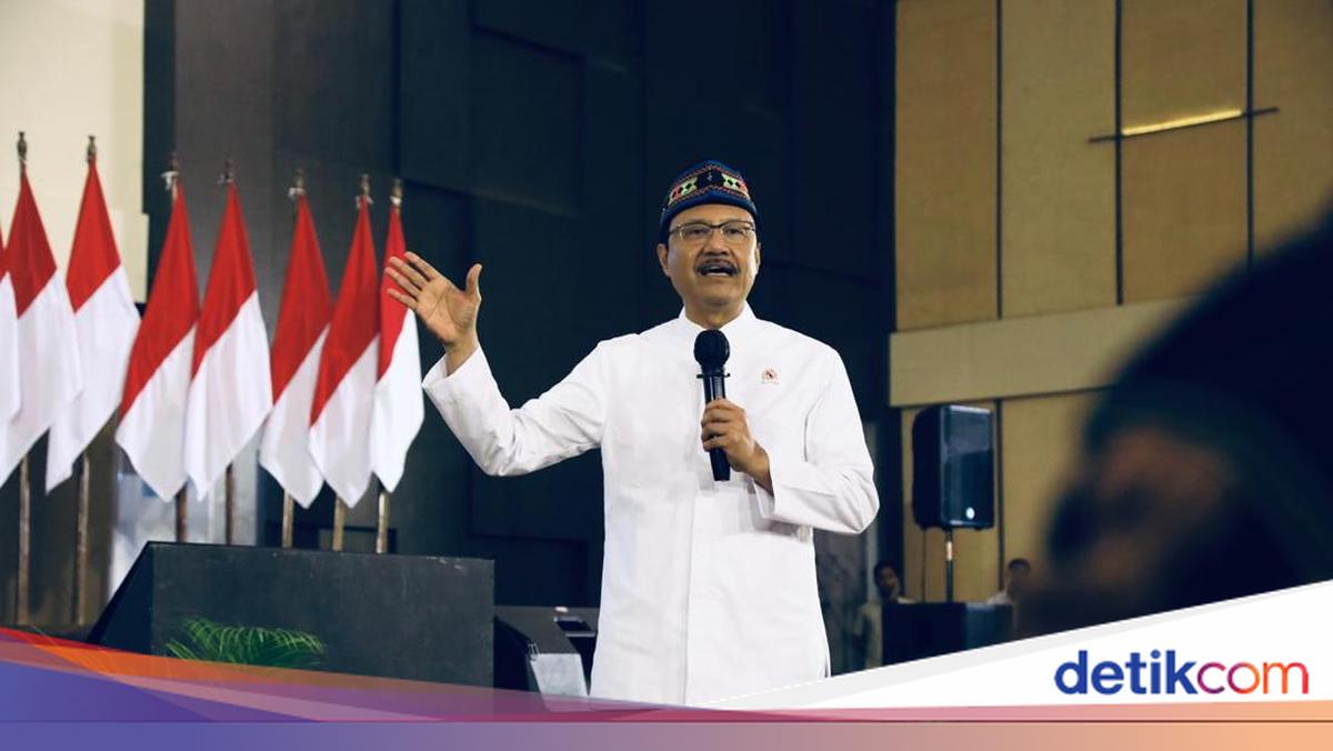 Minister of Social Affairs Gus Ipul Calls on Local Governments to Update DTSEN Data in Kupang