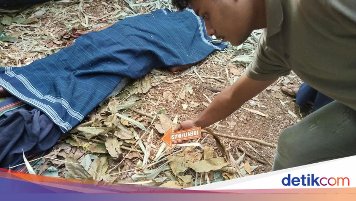West Sumba Man Hacked to Death by Relatives in Customary Dispute