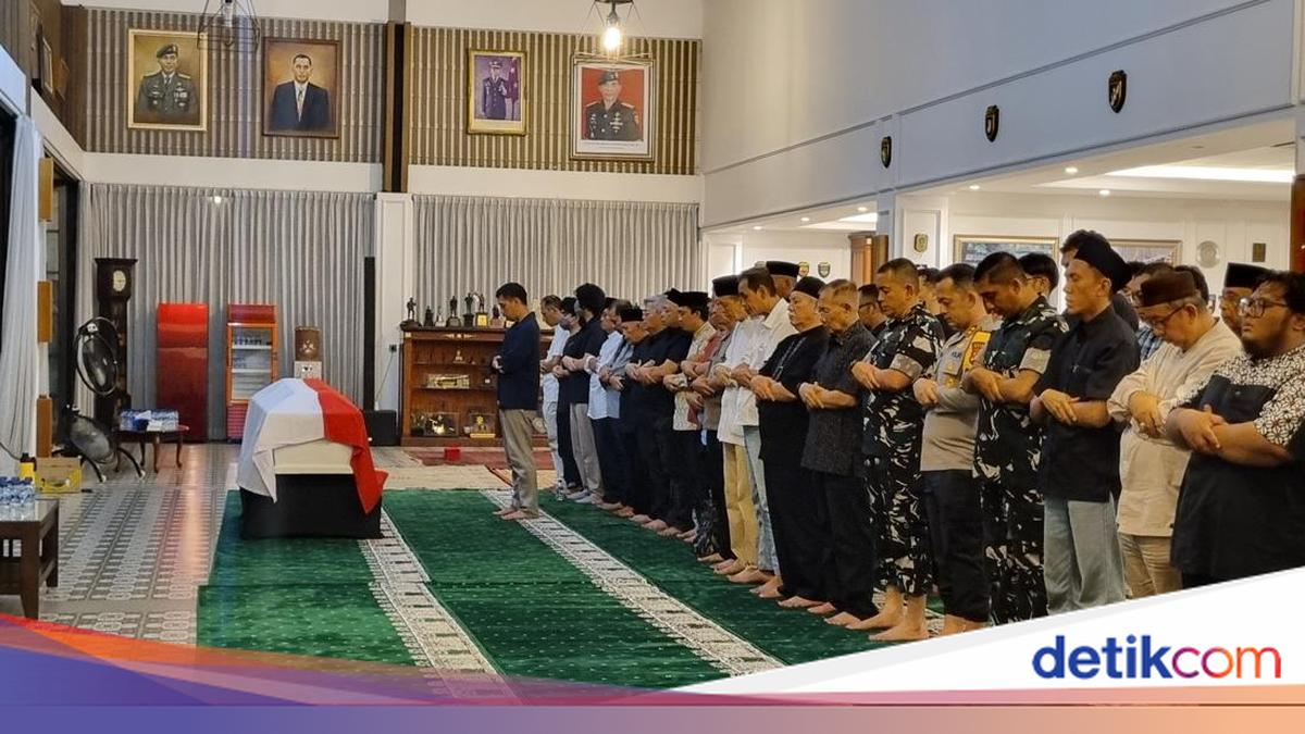 President Prabowo to Attend Ryamizard Ryacudu's Funeral at Kalibata National Heroes' Cemetery Tomorrow
