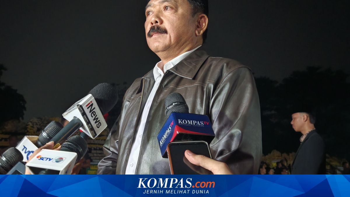Hadi Tjahjanto Visits Ryamizard Ryacudu's Condolence House: 'I Have Lost a Father and Senior'