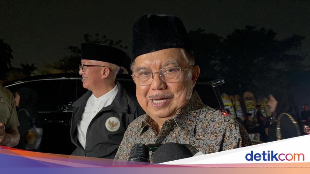 JK Pays Respects at Condolence House, Recalls Ryamizard's Key Role in Aceh Tsunami Response